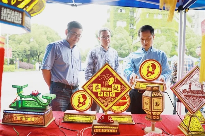 1647398040646033244.jpg 1621901381053012004.jpg