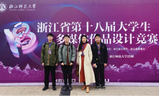 1652146439819009896.png 1.png